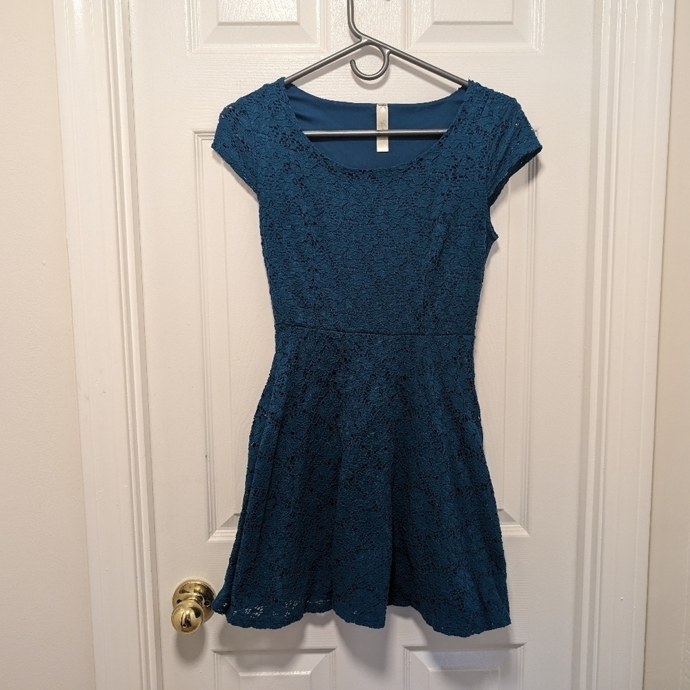 Modcloth | Lovely Day Turquoise Lace Dress | XS